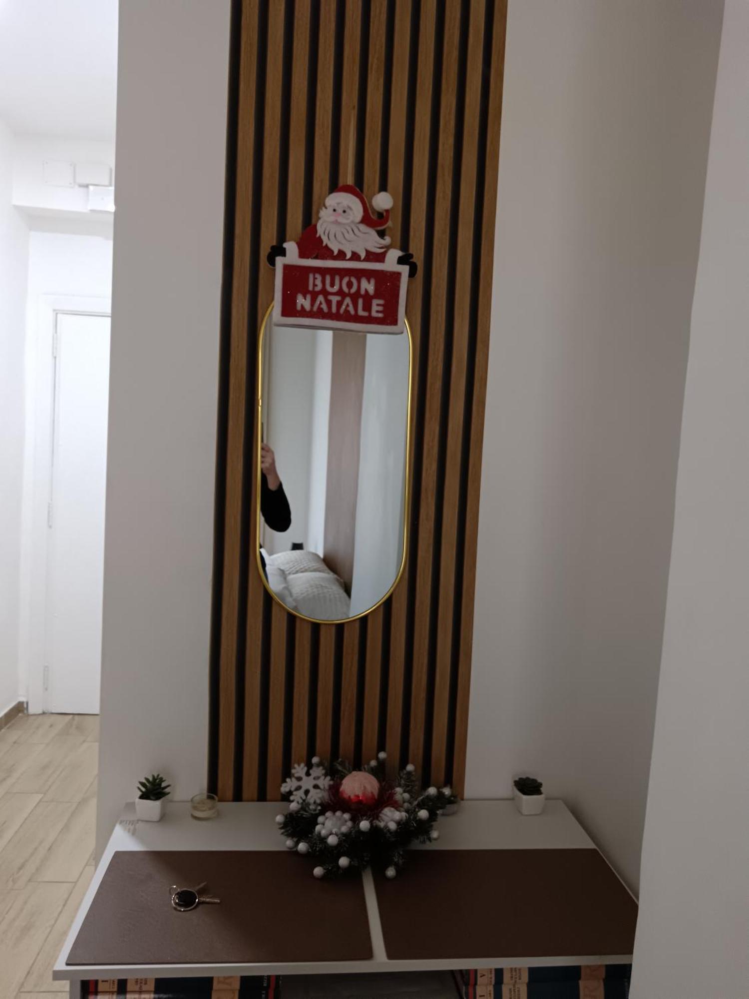 Niluna Napels Buitenkant foto